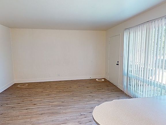 5th image of 2405 Old Eureka Way #11388278