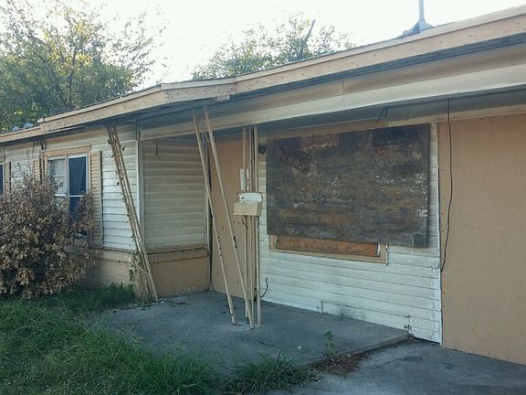 2nd image of 4412 Tahoe Dr