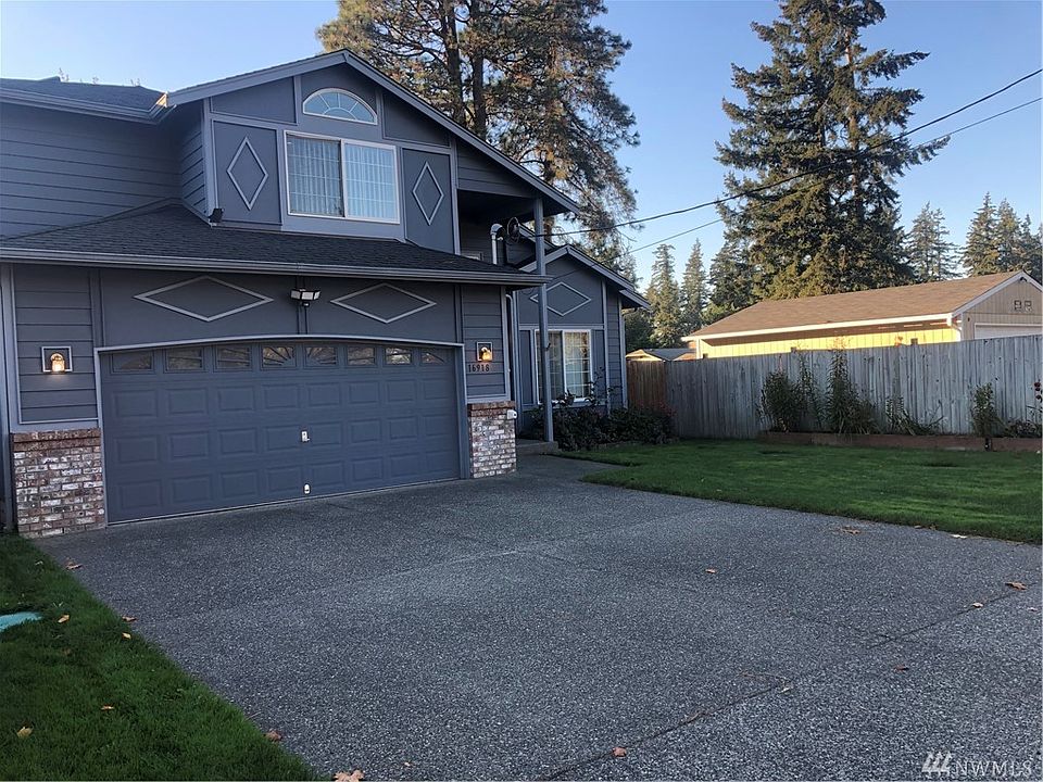 1st image of 16918 15th Ave E