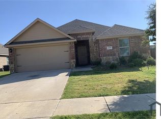 2800 Dusty Rd, Forney, TX 75126