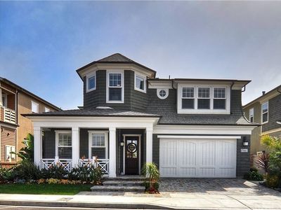17412 Kennebunk Ln, Huntington Beach, CA, 92649