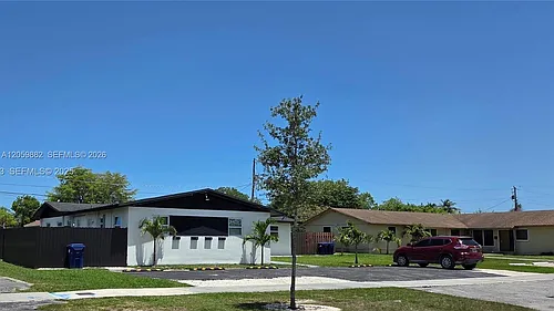 22025 SW 117th Ave #2 Photo 1