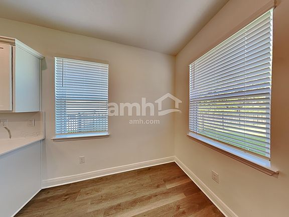 5th image of 6431 Atlantic Beach Ave