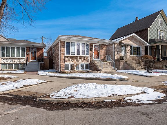 2nd image of 4543 N Kildare Ave
