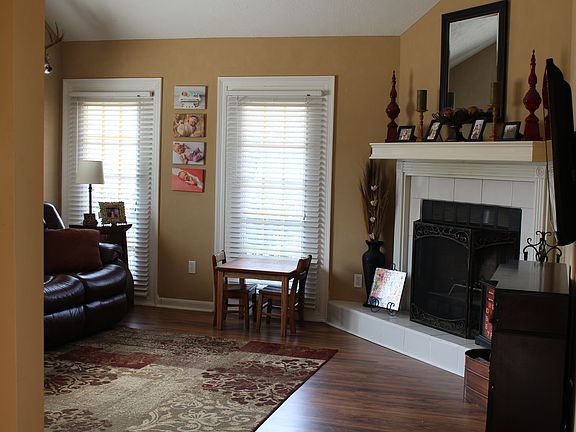 3rd image of 6808 Bonne Meadow Ln