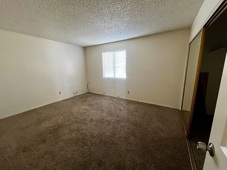 73740 Cactus Dr — Photo 7