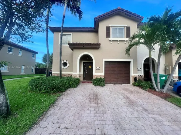 22201 SW 88th Path, Cutler Bay, FL 33190