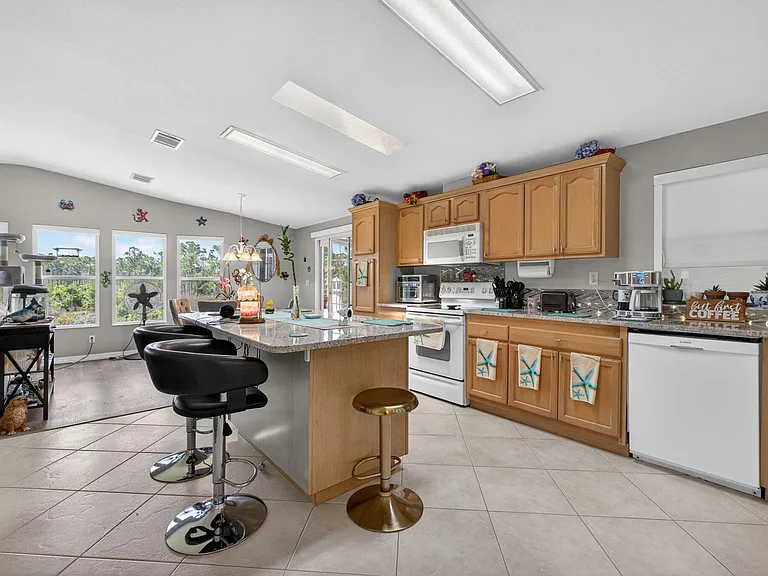 2820 Eagles Nest Way — Photo 12