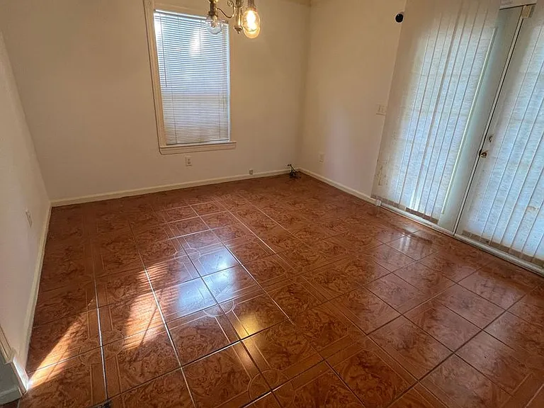 1319 Tranquility Ln — Photo 6