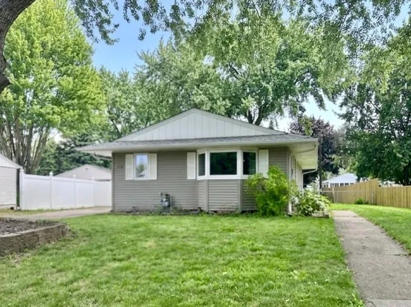 726 22nd Ave N, South Saint Paul, MN 55075