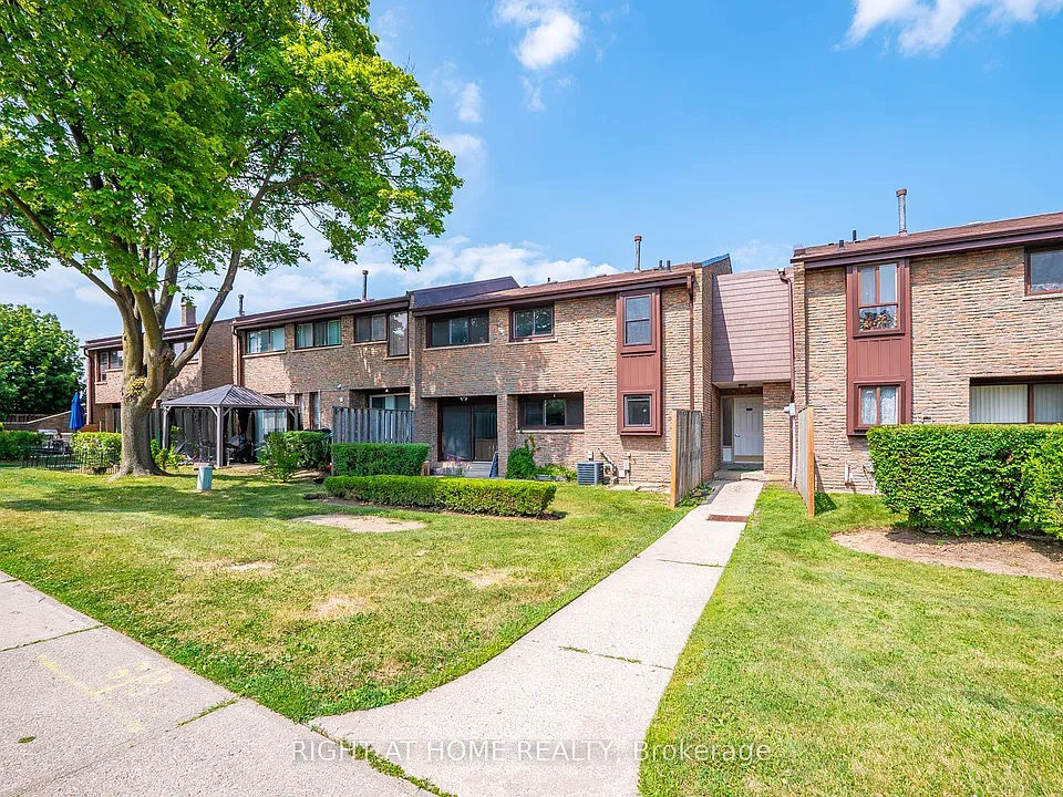 2605 Woodchester Dr #5
