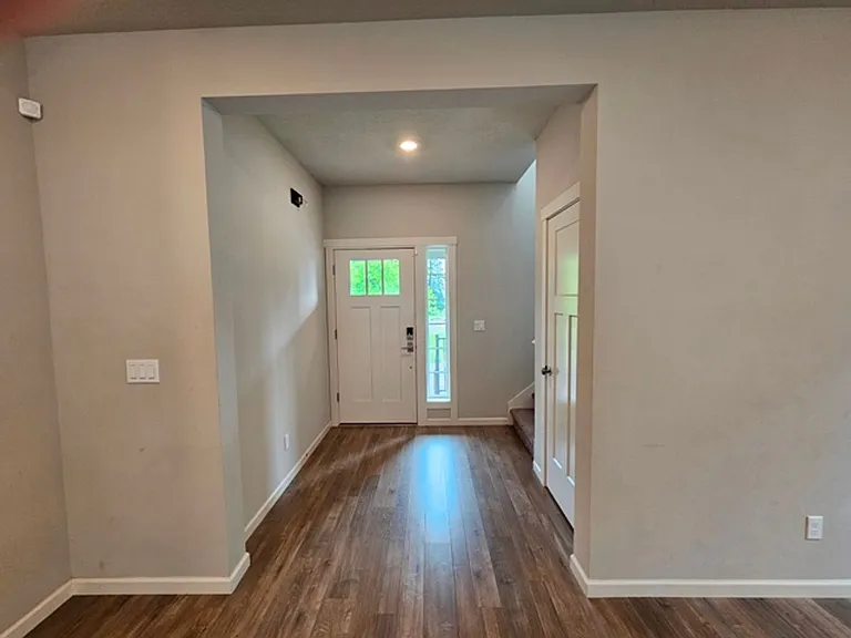 3915 Lindburg Rd SE — Photo 7