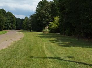 180 Woodlawn Oaks Rd, Jefferson, TX 75657