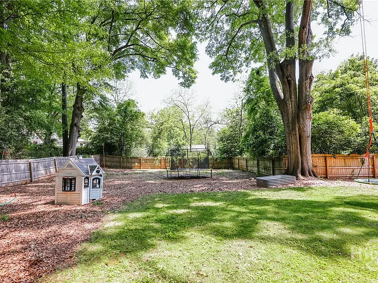 234 Sunset Dr — Photo 52