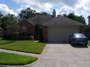 3807 E Magnolia Dale Dr, Fresno, TX 77545