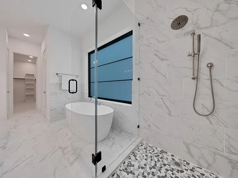 1135 Lake Pointe Pkwy — Photo 31