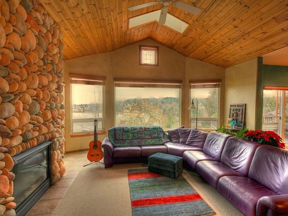 True Northwest Open Floor Plan designed to take in the lake views.