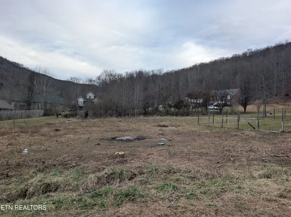 Windermere Dr, Middlesboro, KY 40965