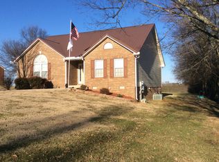 1860 Old Sinking Creek Rd, Greenback, TN 37742
