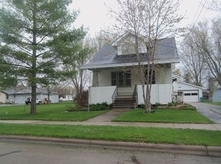 216 Foote St, Seymour, WI 54165