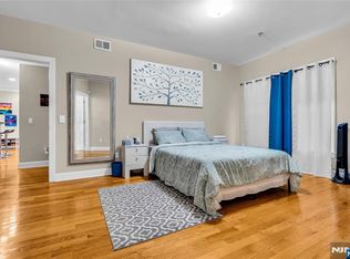 30-38 Austin St APT 204, Newark, NJ 07114