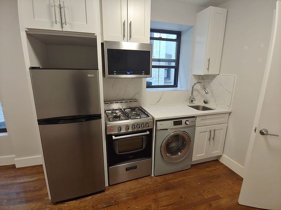 1st image of 118 E 103rd St #18A1