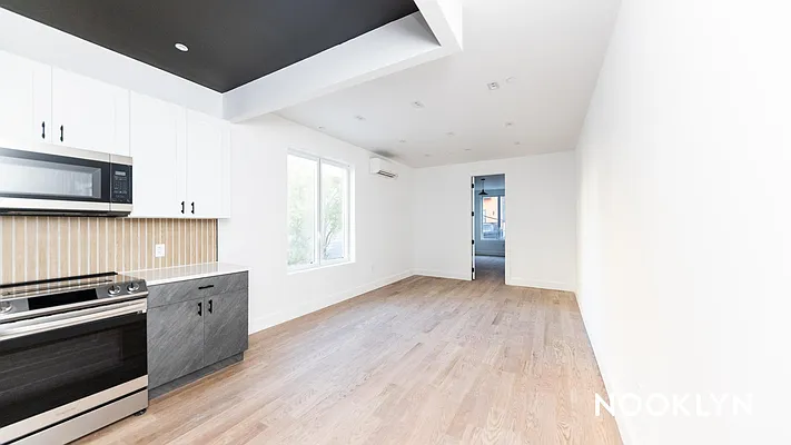 Rented by Nooklyn NYC LLC | media 1