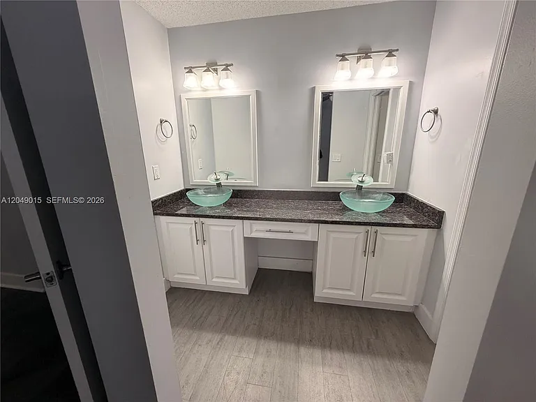 14467 SW 137th Ct — Photo 11