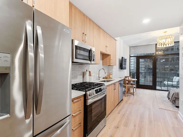 1212 Demonbreun St #706 — Photo 12