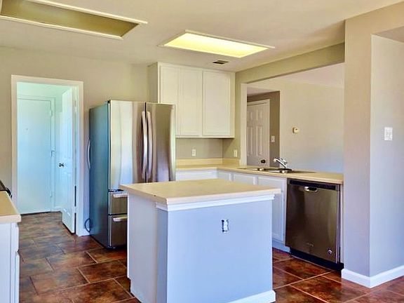 5th image of 1004 Apollo Cir