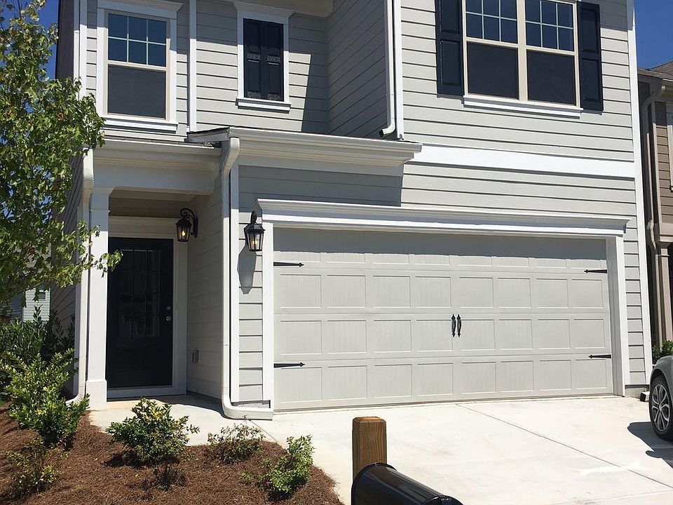 1st image of 63 Greenfield Dr