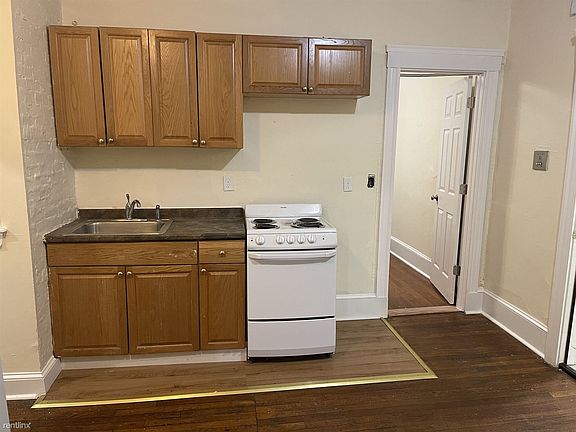 55 Park Dr. #19 Boston - Fenway Shared Unit Photo 4