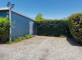 124 W Vine St #D, Redlands, CA 92373