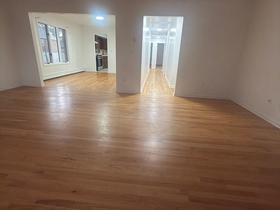373 Jersey Ave #2