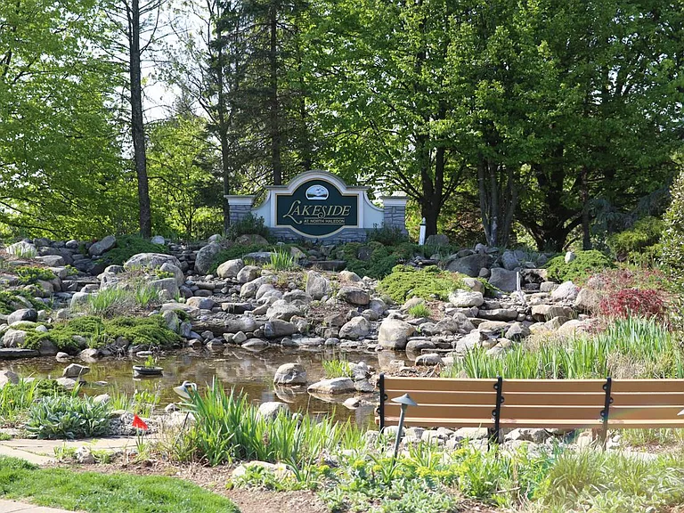 18 Rosewood Ct — Photo 15