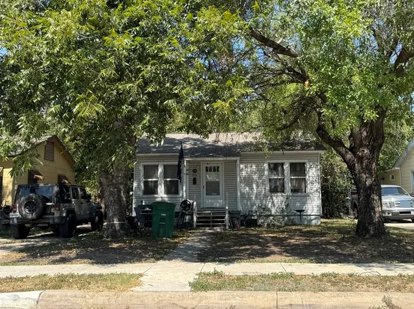 215 Burke Ave, San Antonio, TX 78225