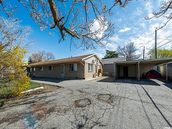 5th image of 1036 E Crandall Ave