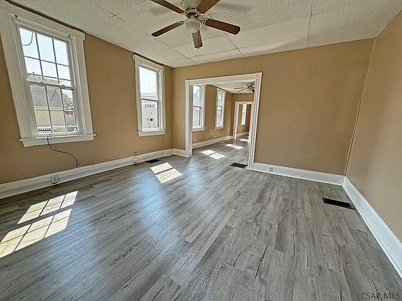 3rd image of 630 Wood St #632