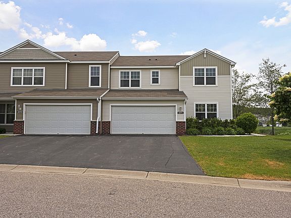 2nd image of 1571 Sumac Cir