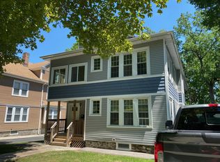 38 Whitman Rd, Worcester, MA 01609