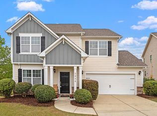 2934 Lake James Dr, Fuquay Varina, NC 27526