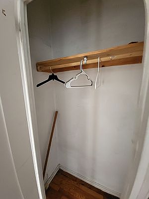 4th image of 2320 Kings Hwy #44