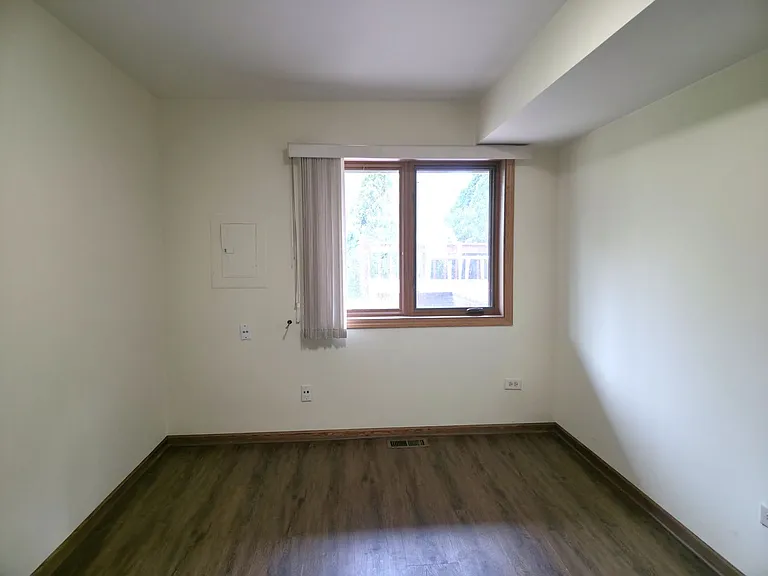 9234 Windsor Pkwy #0 — Photo 19