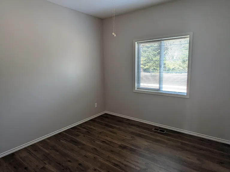 4202 Hoff Rd — Photo 12