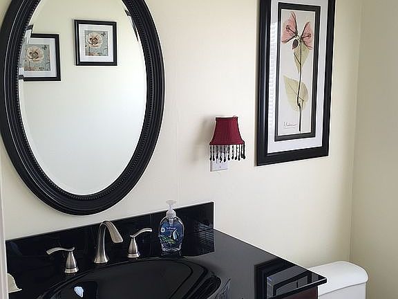 Newly remodeled bath 