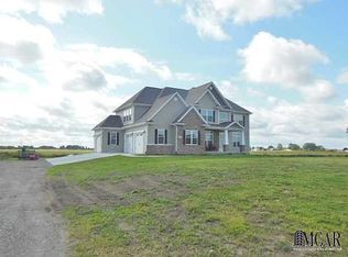 2755 Vienna Rd, Erie, MI 48133