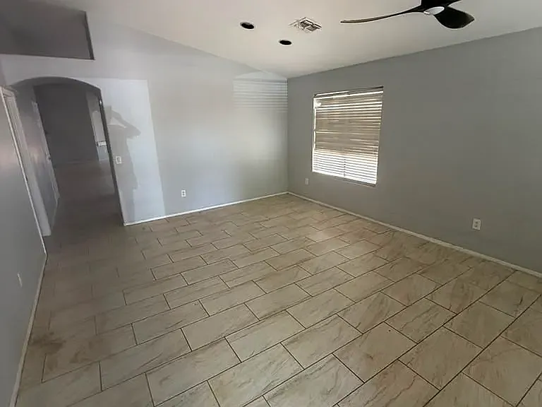 7214 S Monks Tale Dr — Photo 2