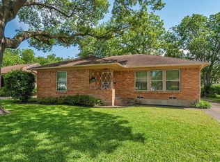 1830 Viewcrest Dr, Dallas, TX 75228