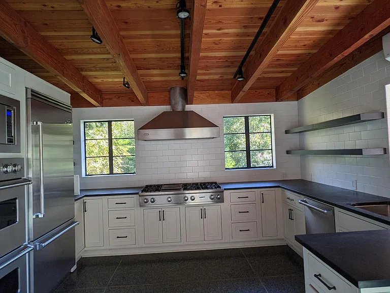 Viking Kitchen. Soapstone Countertops.