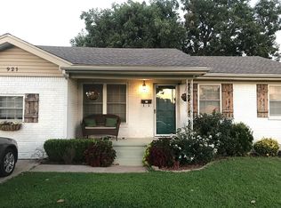 921 Jefferson Pl, Shawnee, OK 74801